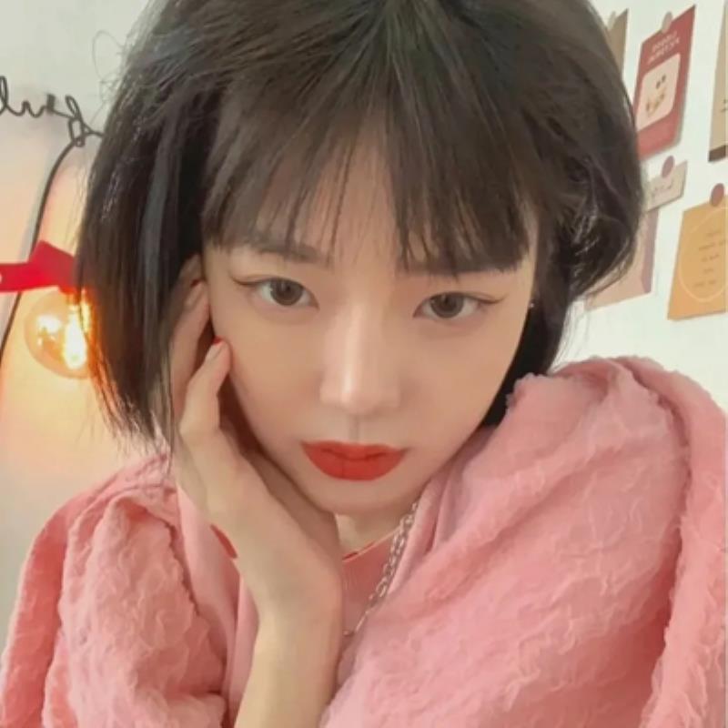 成都陪游女孩金融师仲孙雅可小姐姐-资讯